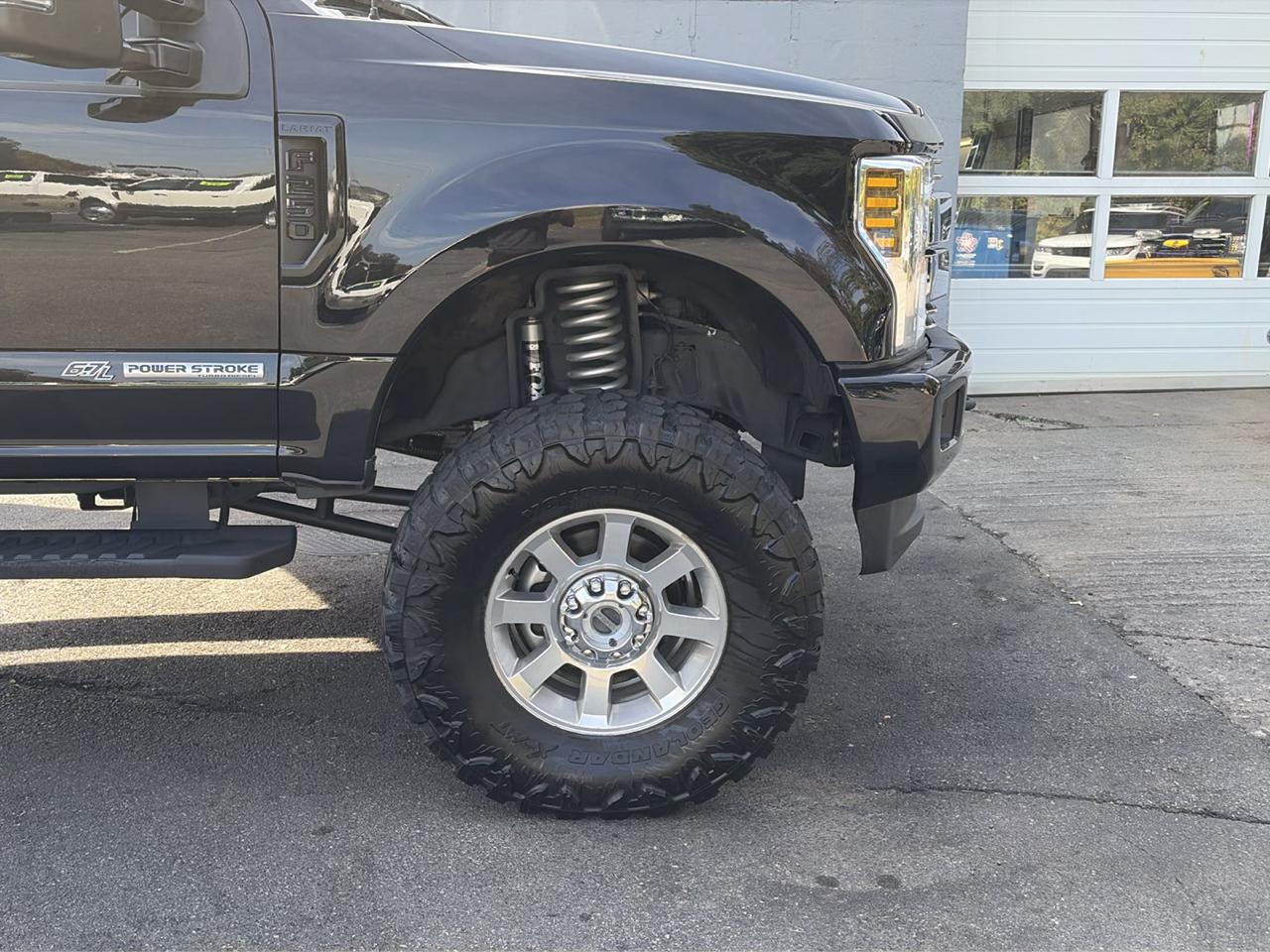 Ford F-250 SD Lariat Crew Cab 4WD 2019