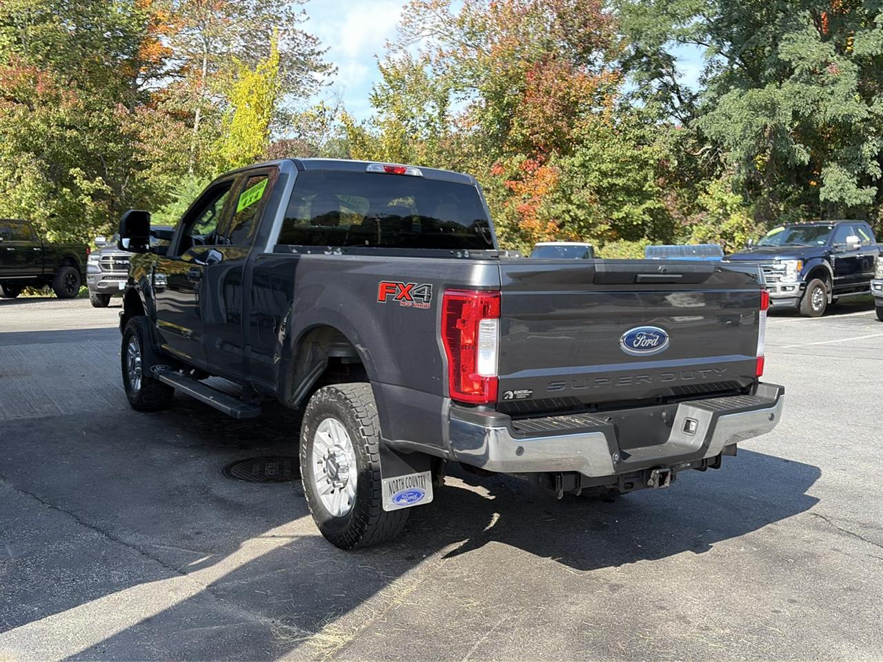 Ford F-250 SD XLT SuperCab Short Bed 4WD 2019