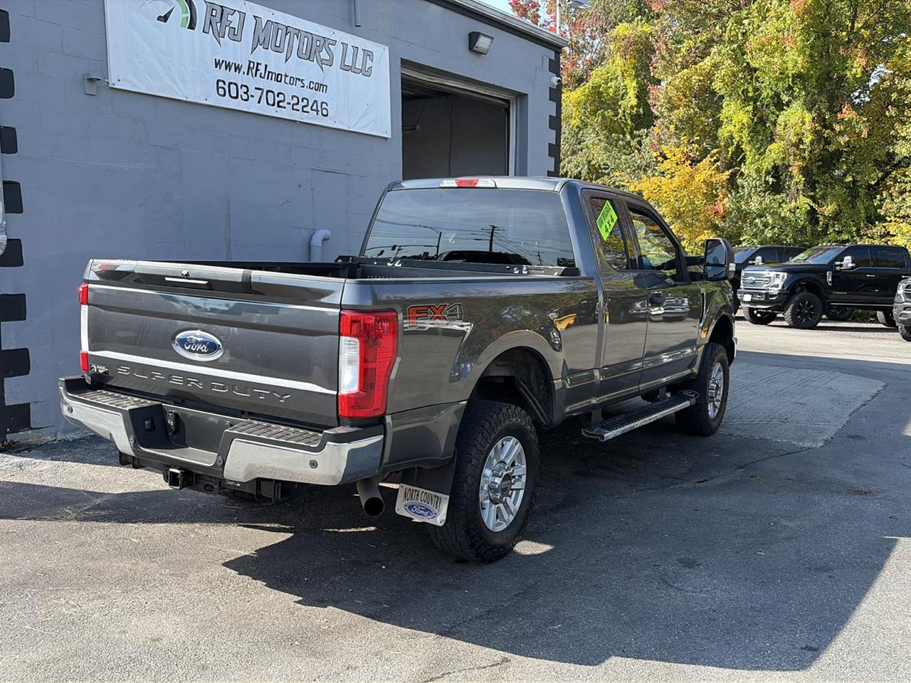 Ford F-250 SD XLT SuperCab Short Bed 4WD 2019