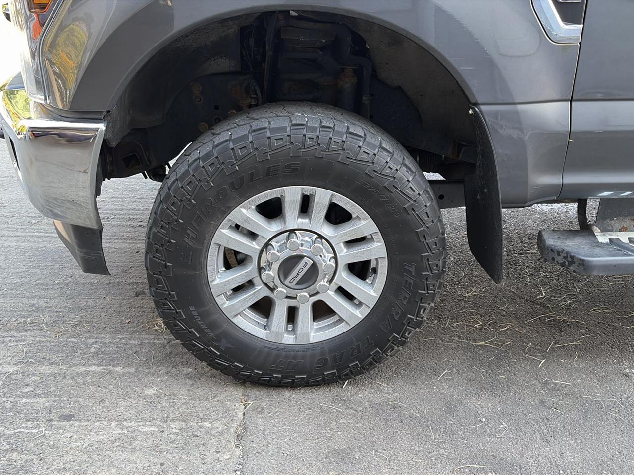 Ford F-250 SD XLT SuperCab Short Bed 4WD 2019
