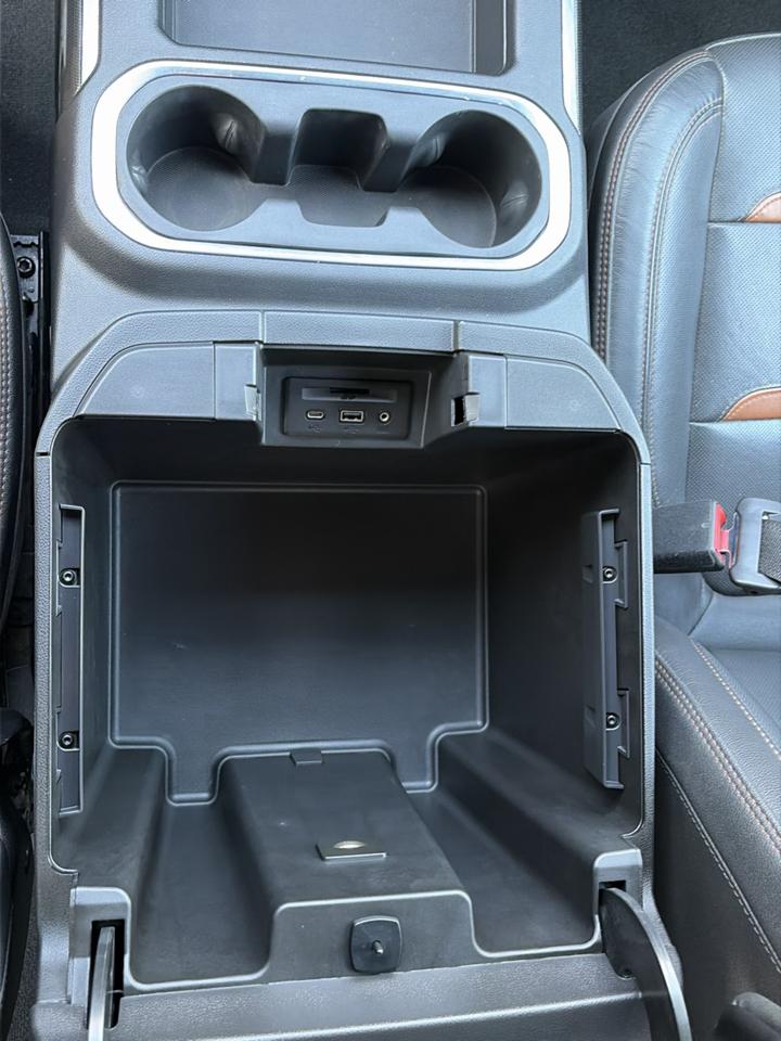 GMC Sierra 3500HD AT4 Crew Cab 4WD 2023