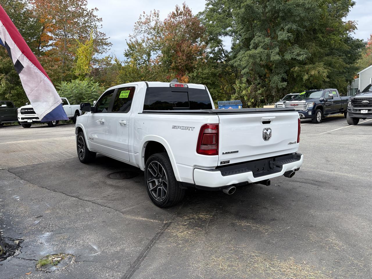 RAM 1500 Big Horn 4x4 Crew Cab 5'7" Box 2021