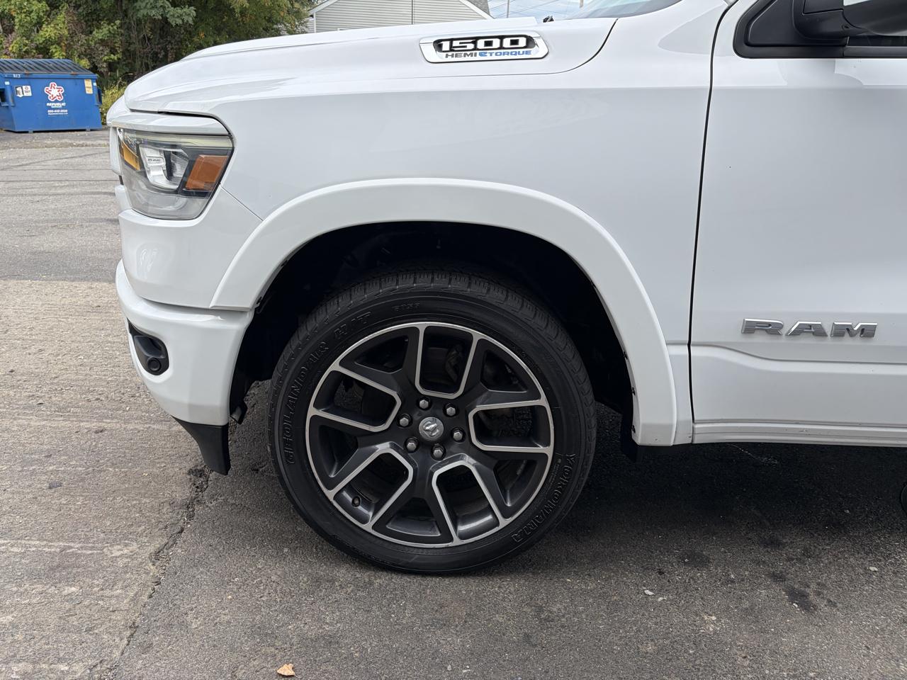 RAM 1500 Big Horn 4x4 Crew Cab 5'7" Box 2021