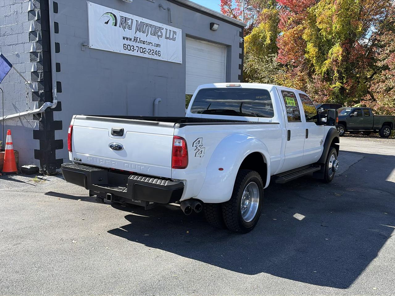 Ford F-450 SD XL Crew Cab DRW 4WD 2015