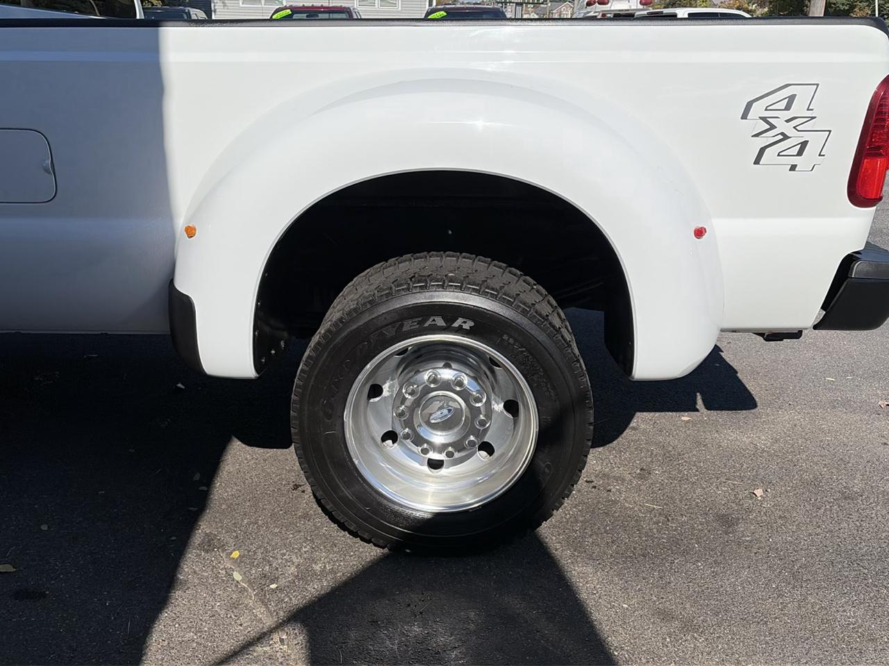 Ford F-450 SD XL Crew Cab DRW 4WD 2015