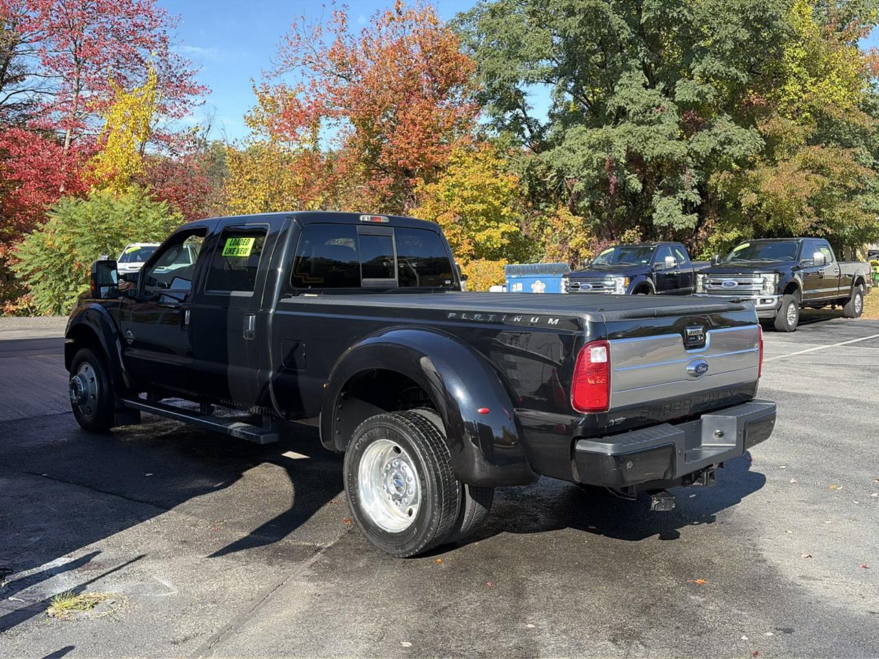 Ford F-450 SD Platinum Crew Cab DRW 4WD 2016