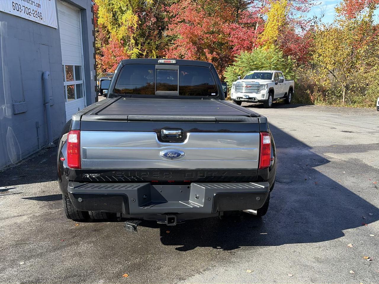 Ford F-450 SD Platinum Crew Cab DRW 4WD 2016