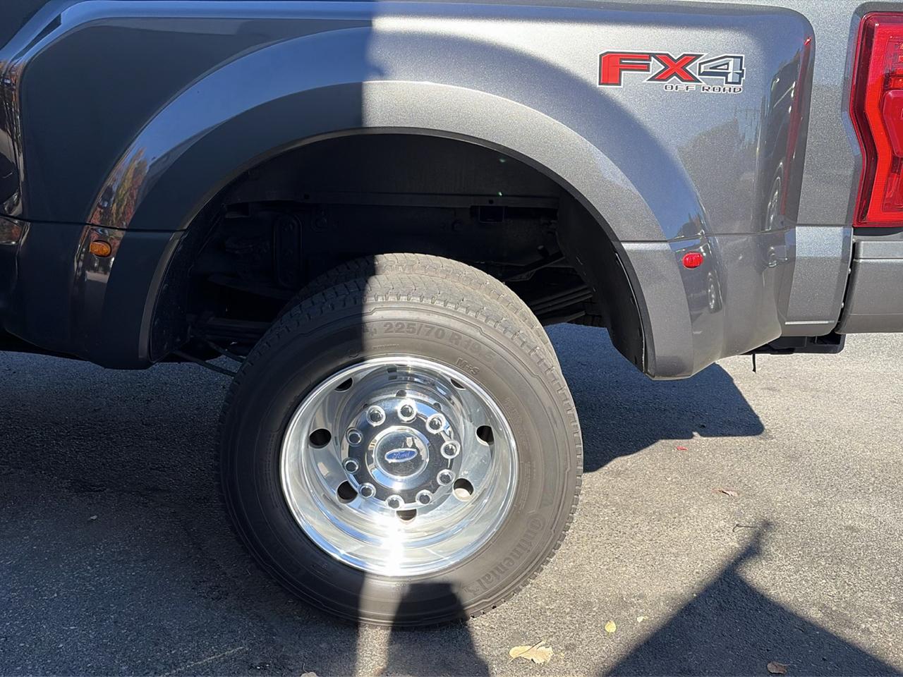Ford F-450 SD Platinum Crew Cab DRW 4WD 2019