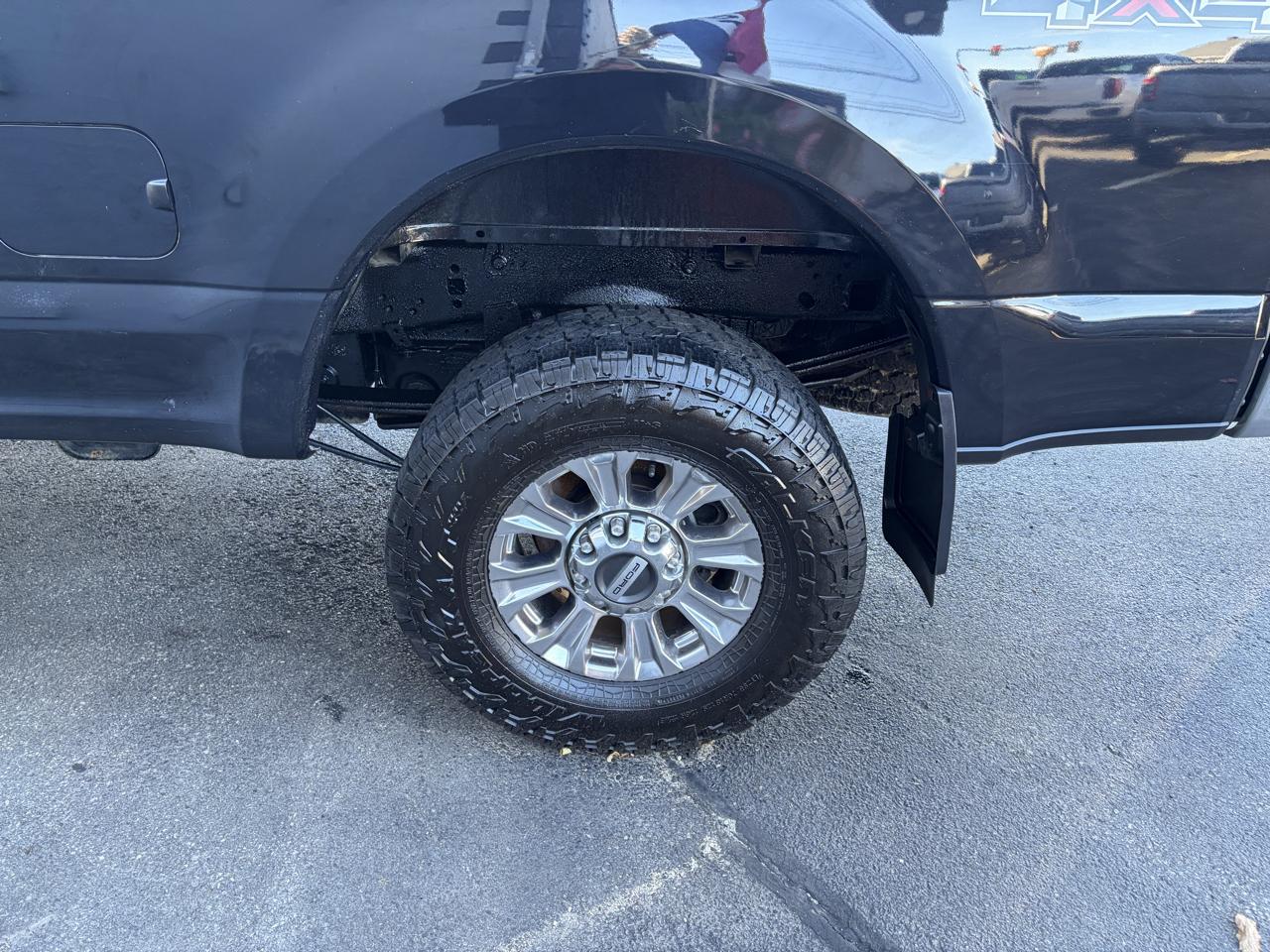 Ford F-250 SD Lariat Crew Cab 4WD 2019