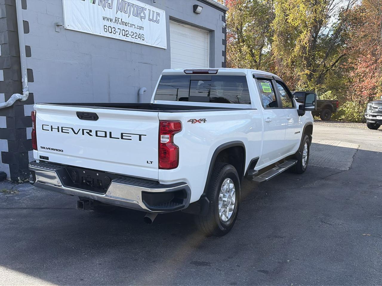 Chevrolet Silverado 2500HD LT Crew Cab Short Bed 4WD 2020
