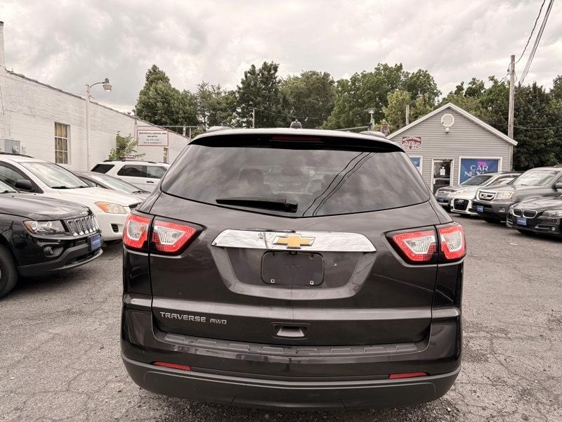 Chevrolet Traverse LS AWD w/PDC 2017