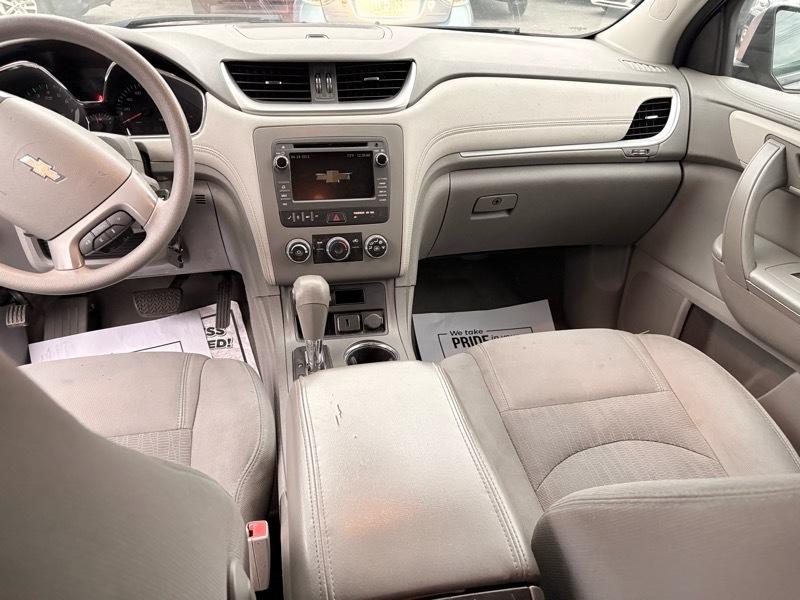 Chevrolet Traverse LS AWD w/PDC 2017