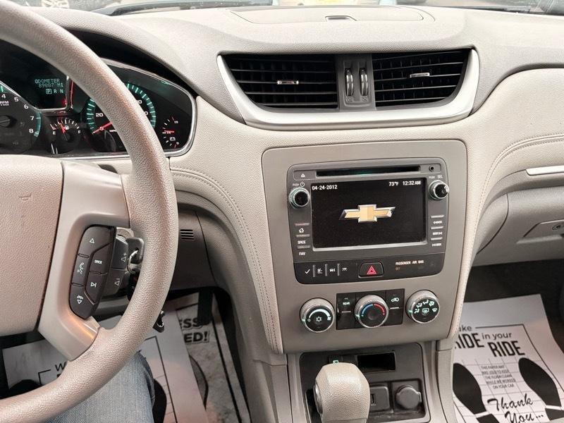 Chevrolet Traverse LS AWD w/PDC 2017
