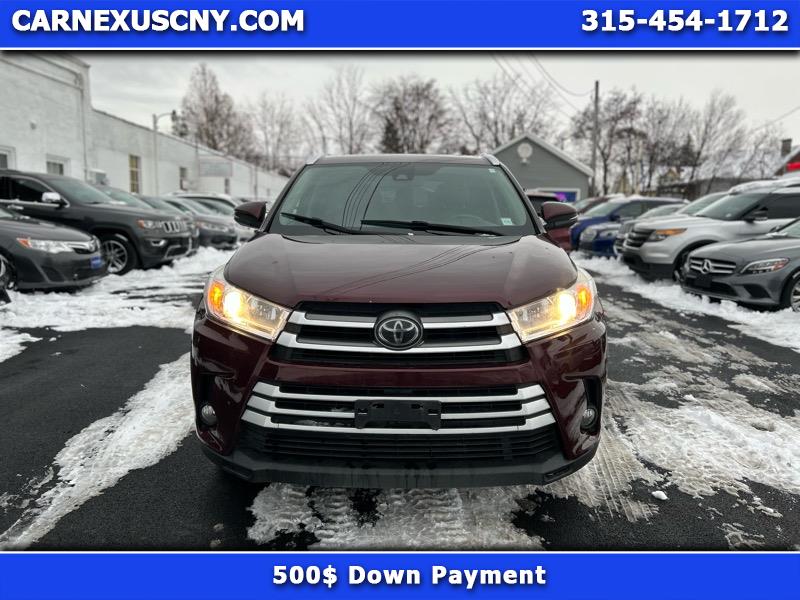 2017 Toyota Highlander XLE's photo