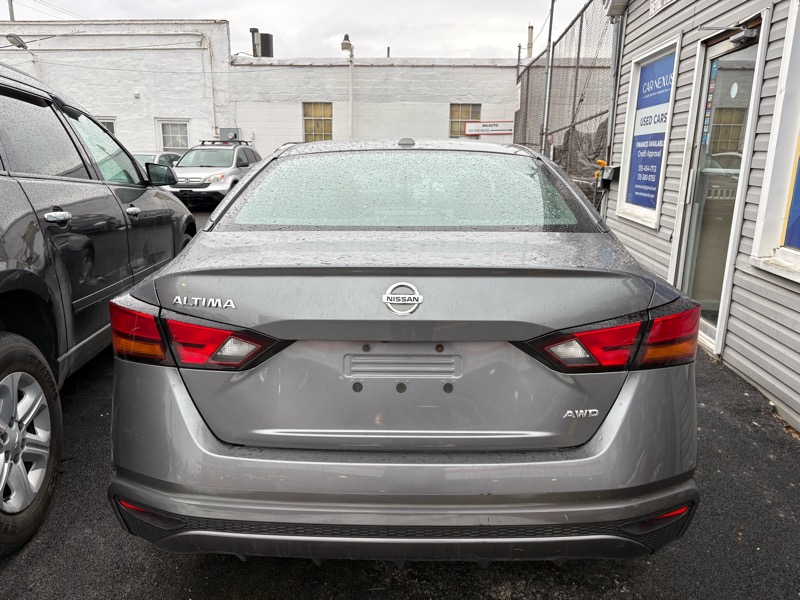 Nissan Altima 2.5 S AWD 2020