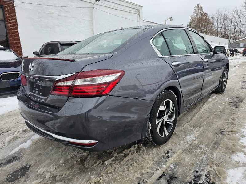 Honda Accord LX Sedan 6-Spd MT 2017