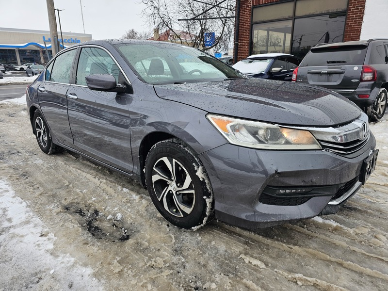 Honda Accord LX Sedan 6-Spd MT 2017