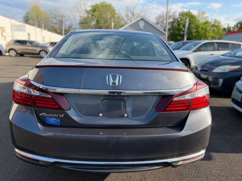 Honda Accord LX Sedan 6-Spd MT 2017
