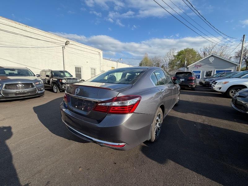 Honda Accord LX Sedan 6-Spd MT 2017