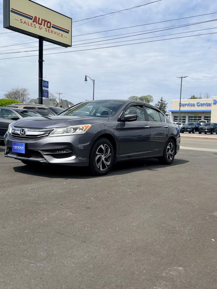 Honda Accord LX Sedan 6-Spd MT 2017