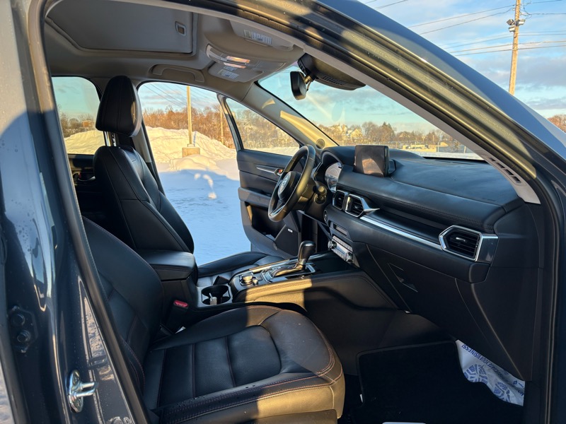 Mazda CX-5 S Carbon Edition 4D SUV AWD 2024