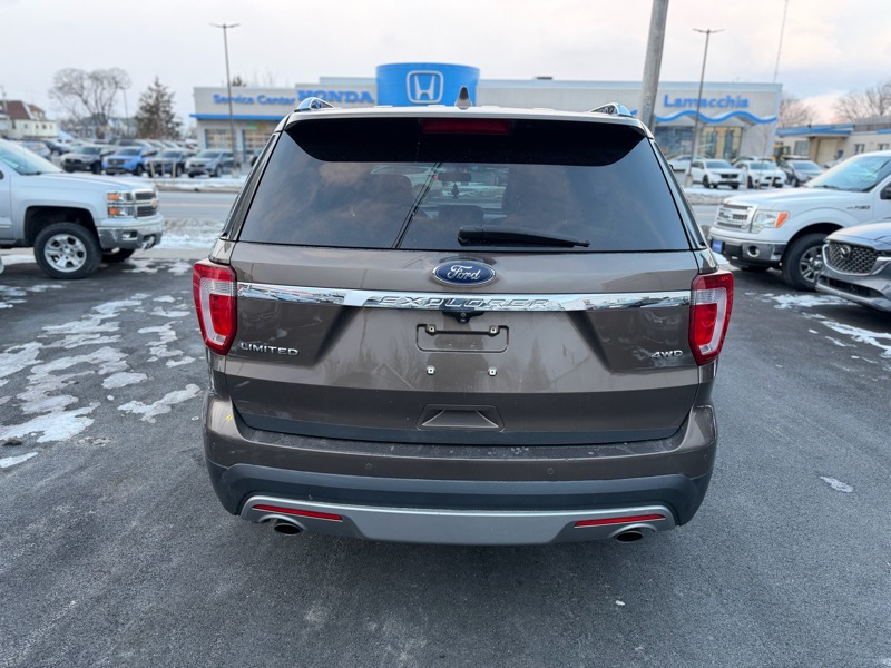 Ford Explorer Limited 4WD 2016
