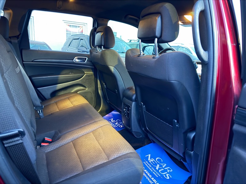 Jeep Grand Cherokee Laredo 4WD 2020