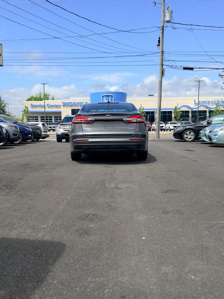 Ford Fusion S 2019