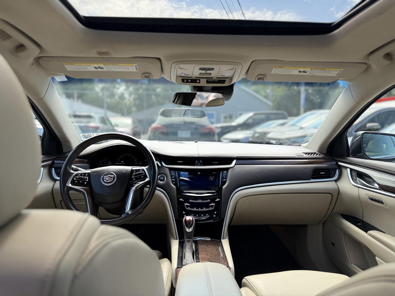 Cadillac XTS Luxury AWD 2014