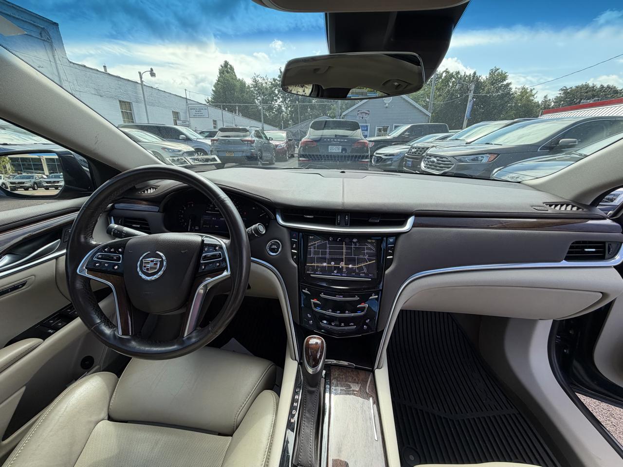 Cadillac XTS Luxury AWD 2014
