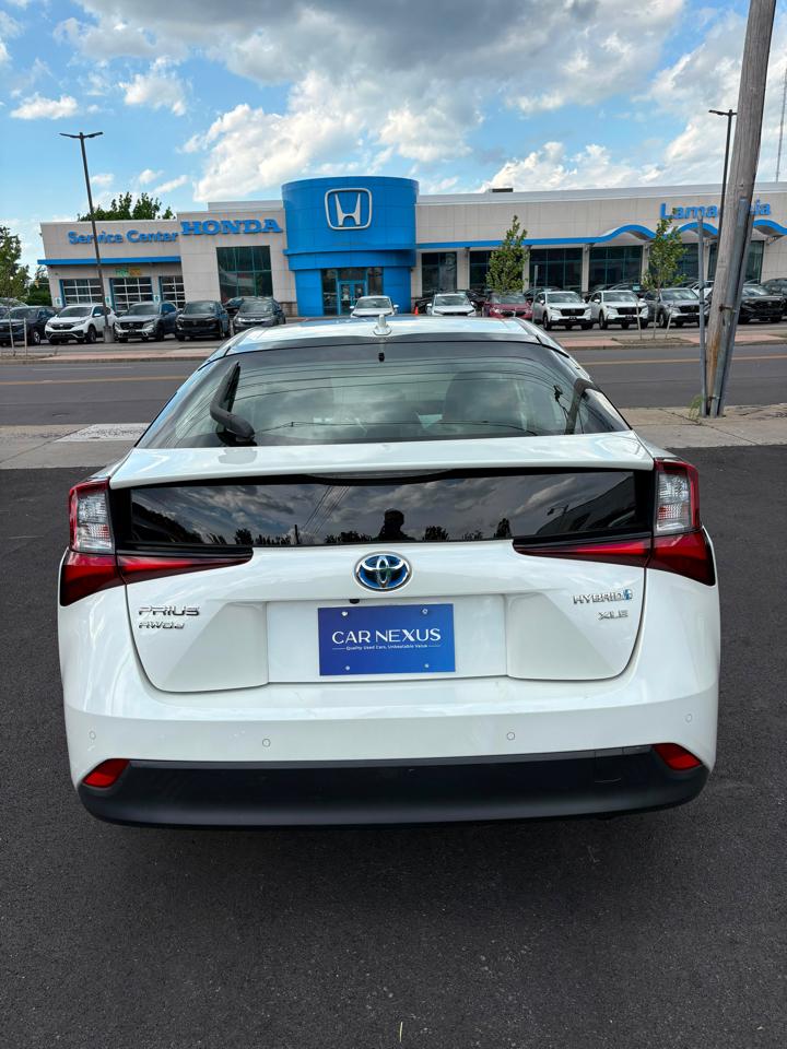 Toyota Prius XLE AWD-e 2019