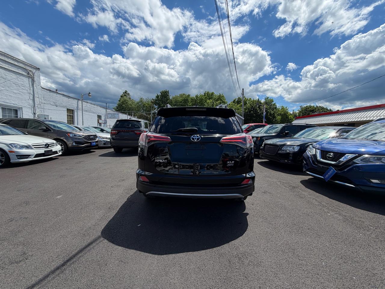 Toyota RAV4 XLE AWD 2017