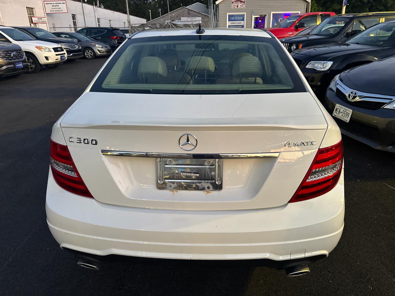 Mercedes-Benz C-Class C300 4MATIC Luxury Sedan 2012