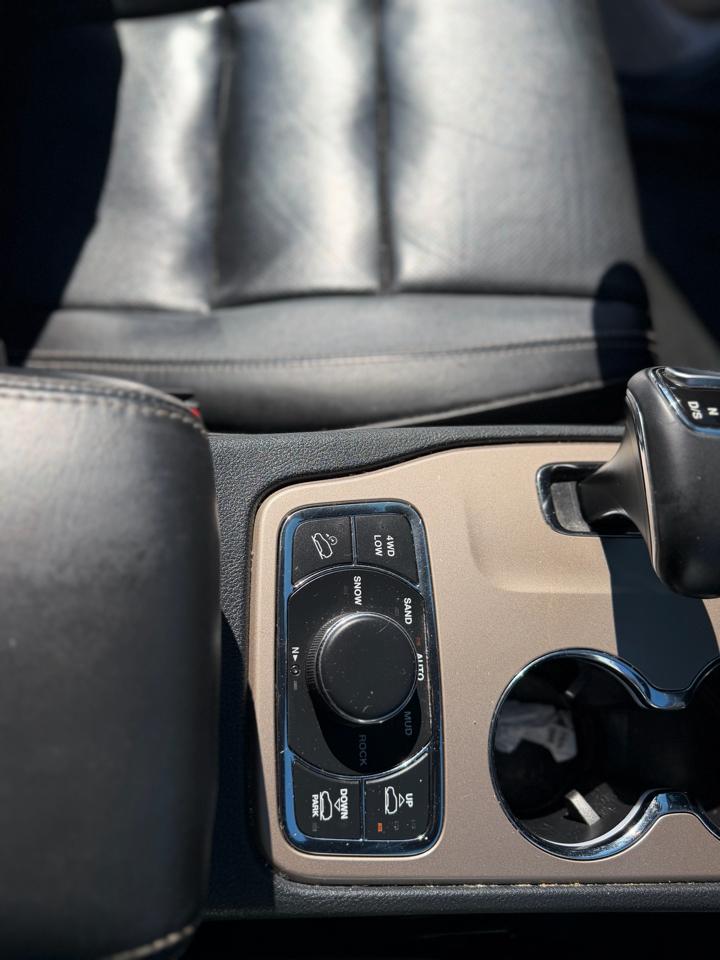 Jeep Grand Cherokee Overland 4WD 2015