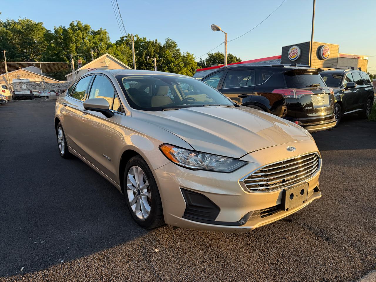 Ford Fusion Hybrid SE 2019