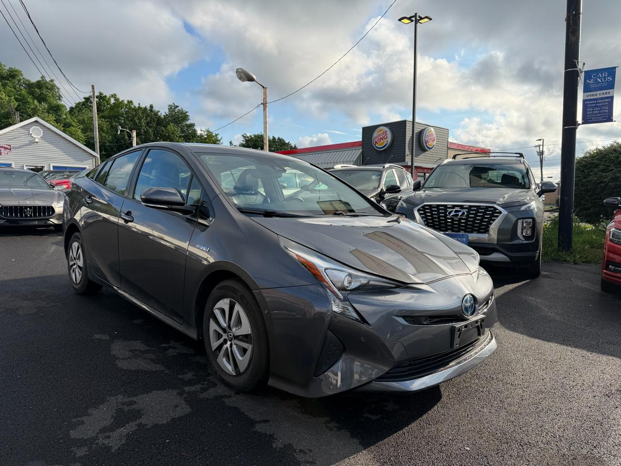 Toyota Prius Four 2018