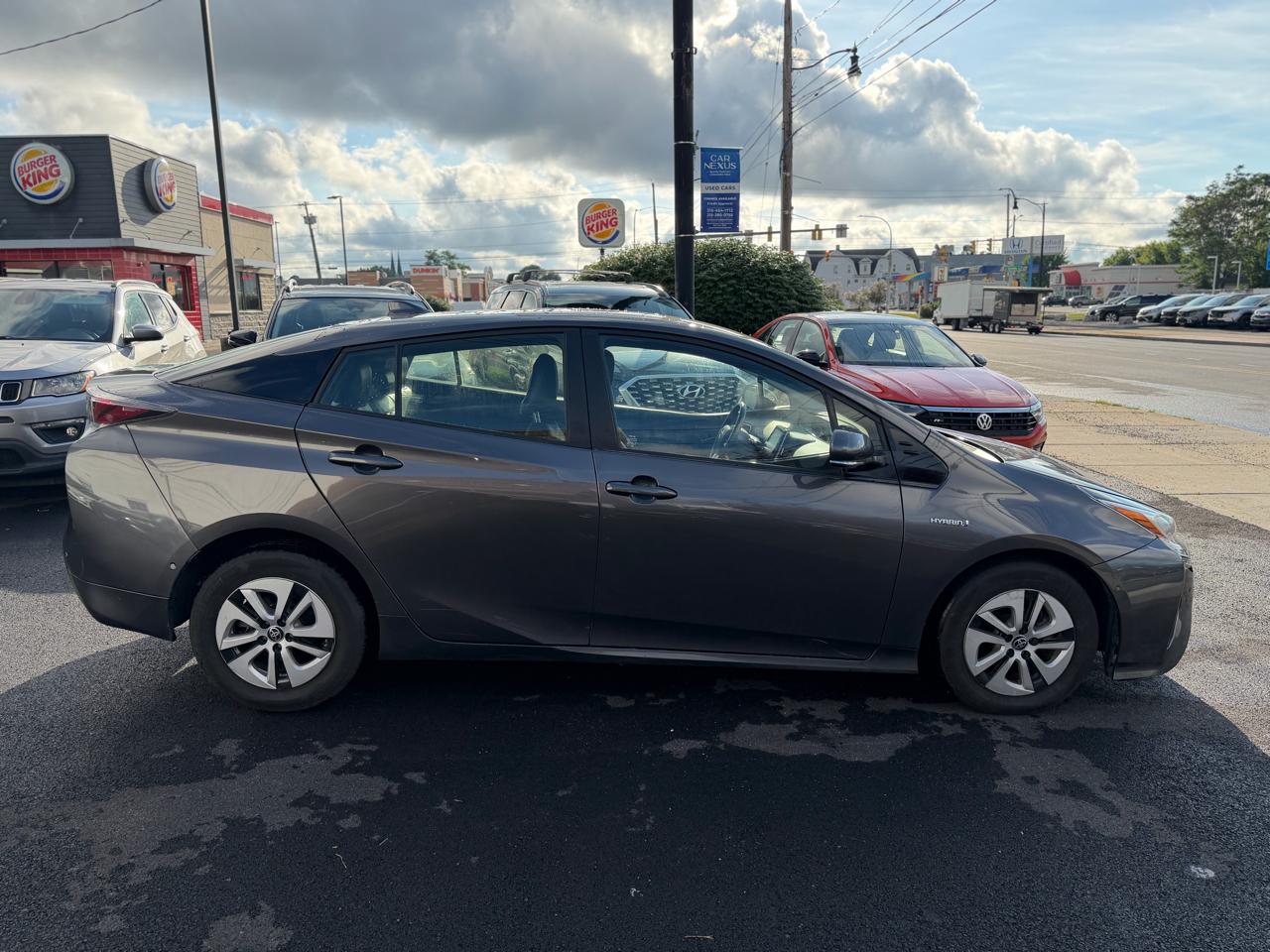 Toyota Prius Four 2018