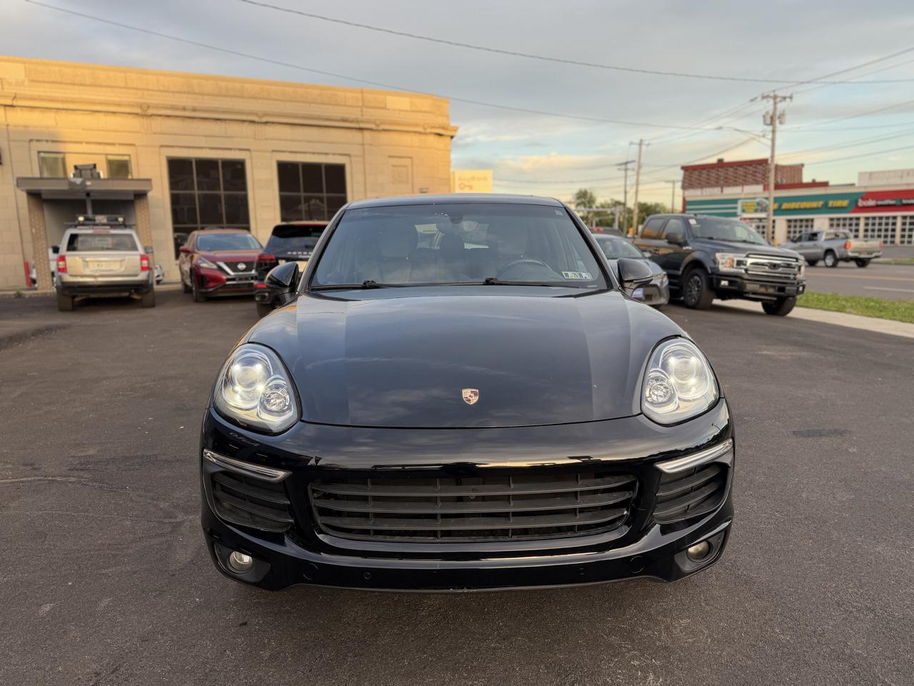 Porsche Cayenne Base 2018