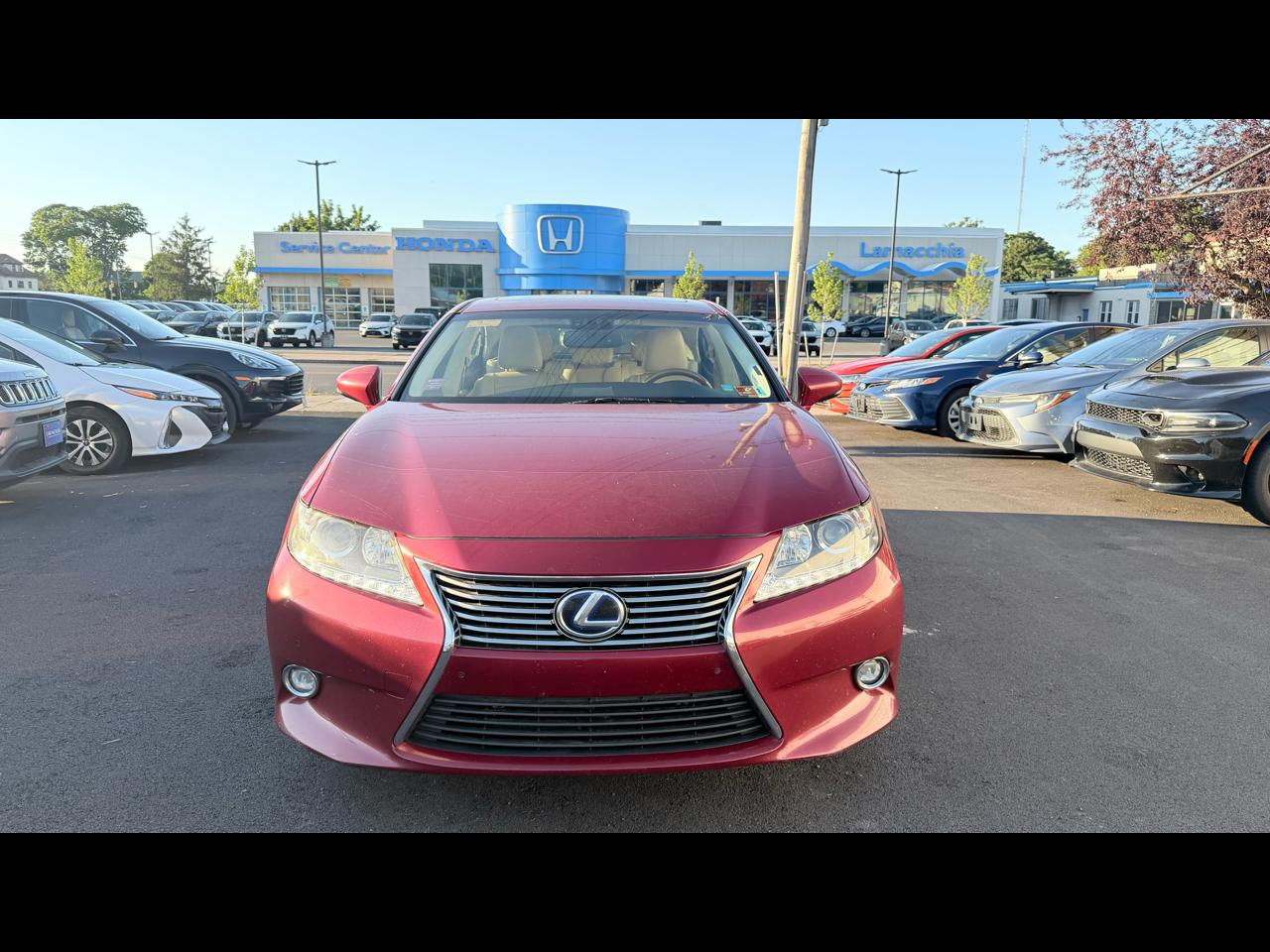 Lexus ES 300h Sedan 2015