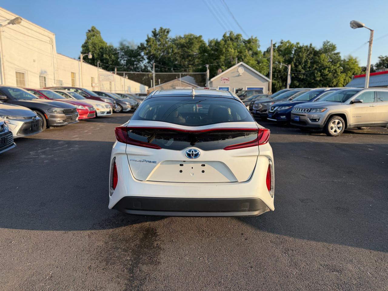 Toyota Prius Prime LE 2022