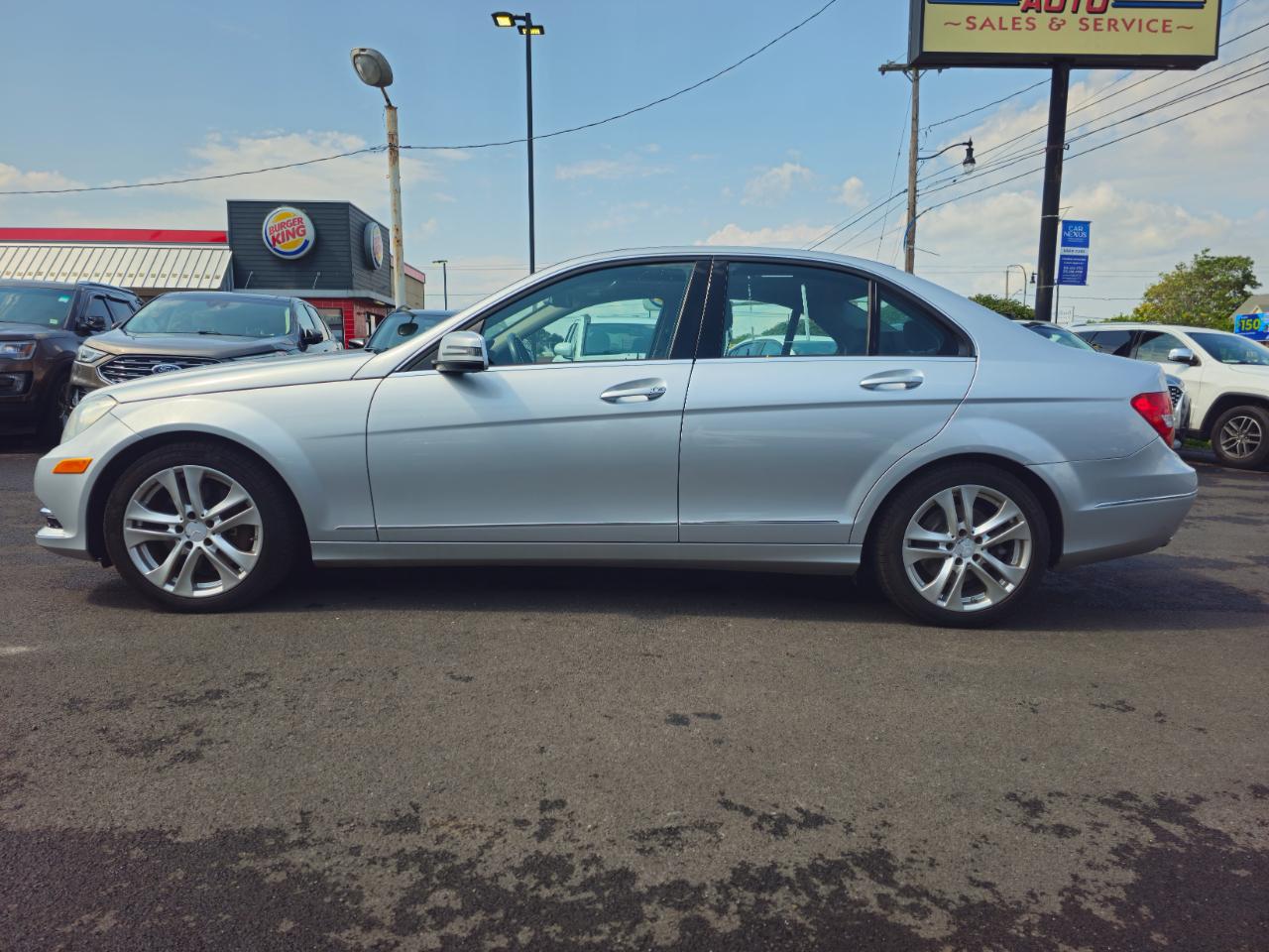 Mercedes-Benz C-Class C300 4MATIC Luxury Sedan 2014