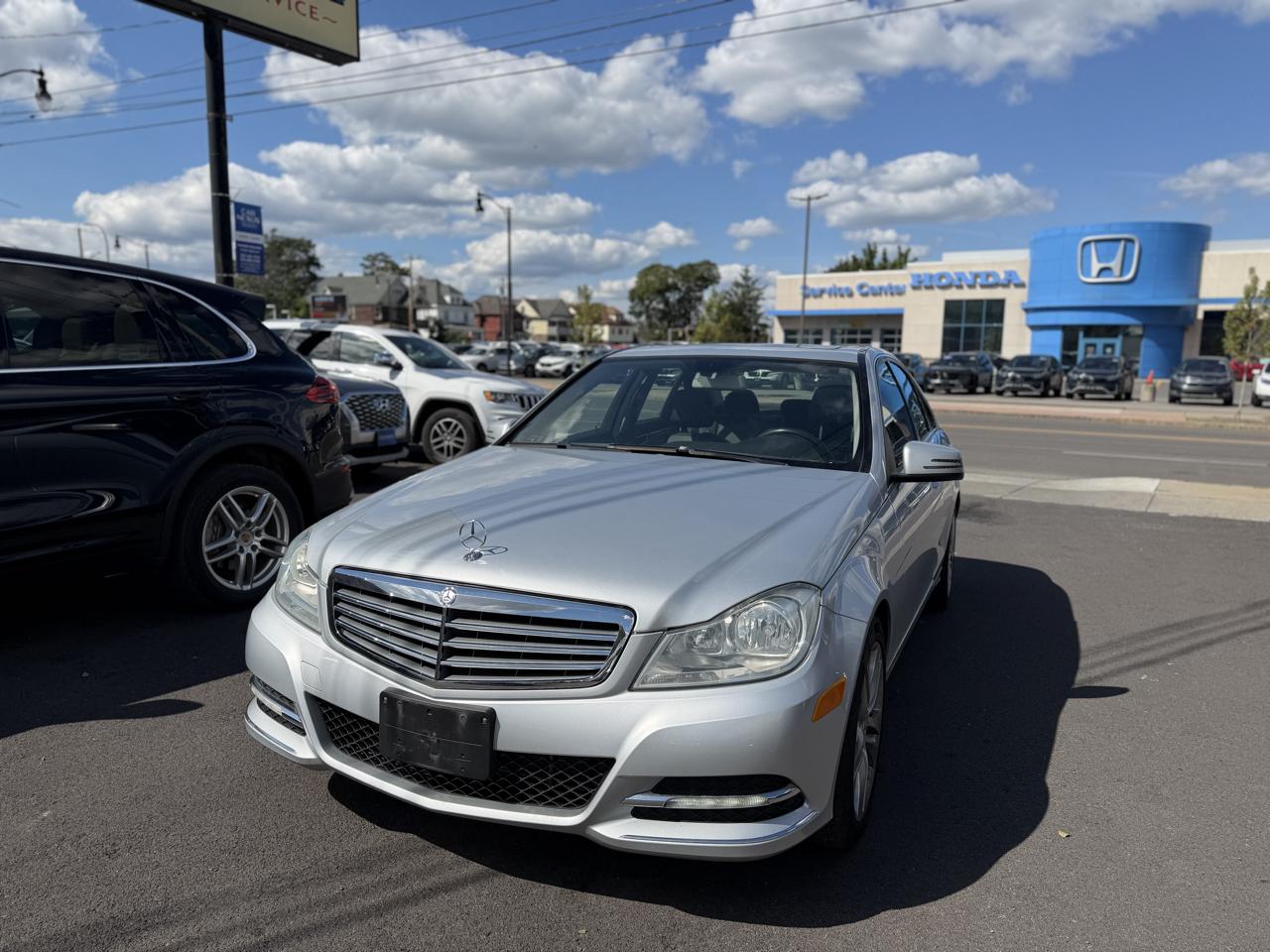 Mercedes-Benz C-Class C300 4MATIC Luxury Sedan 2014