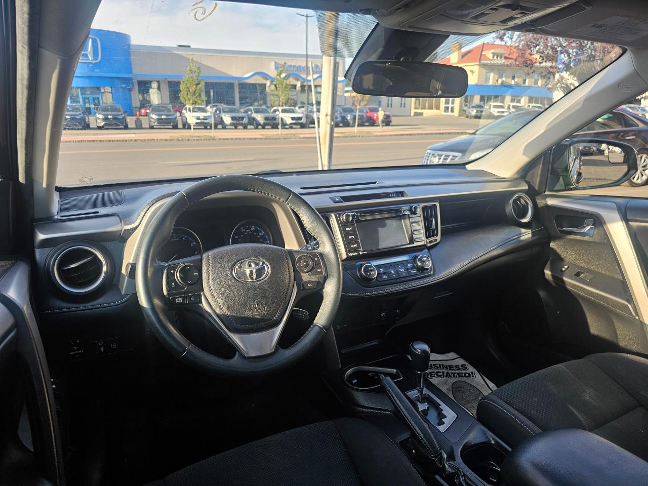 Toyota RAV4 XLE AWD 2017