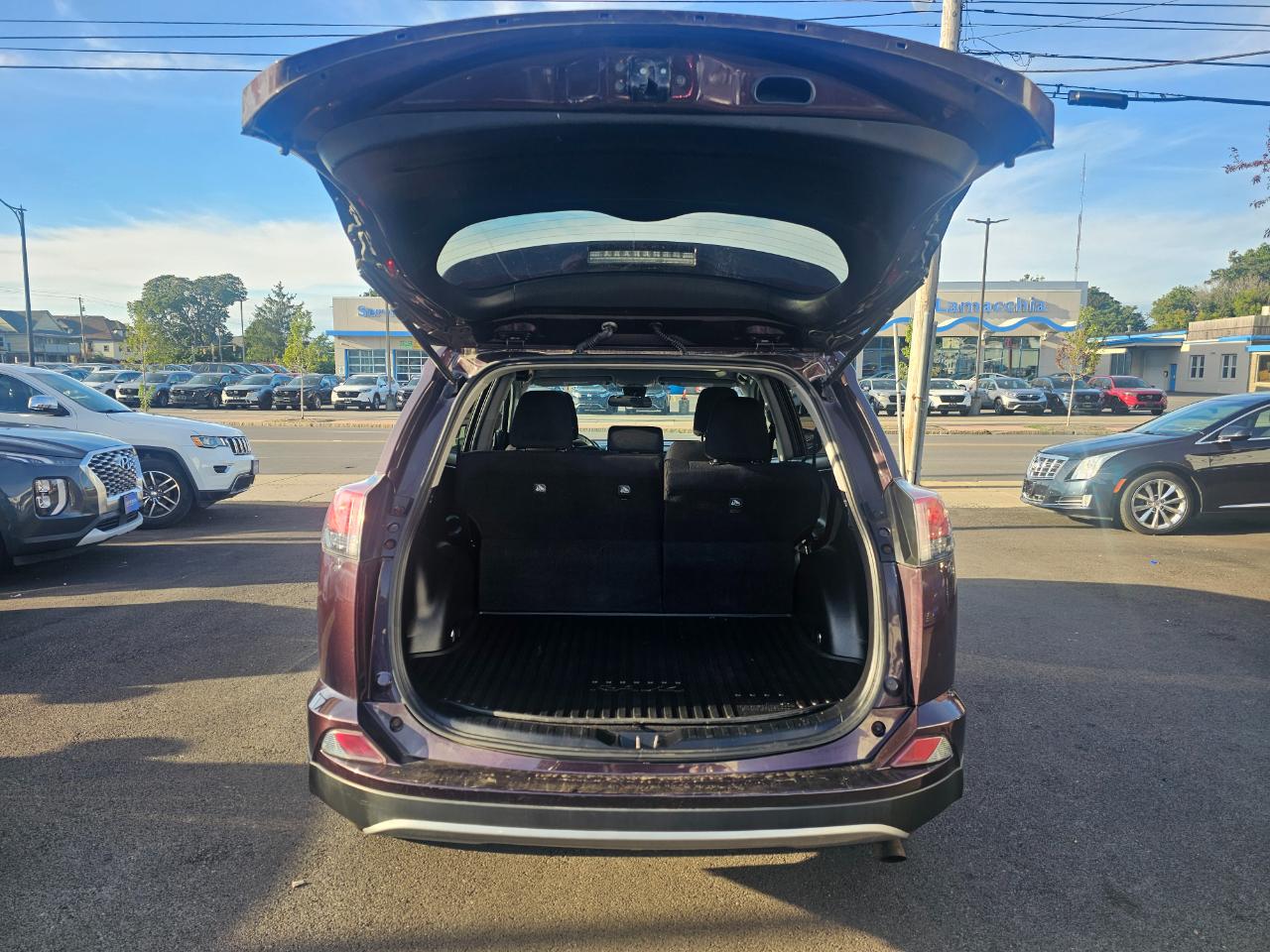 Toyota RAV4 XLE AWD 2017