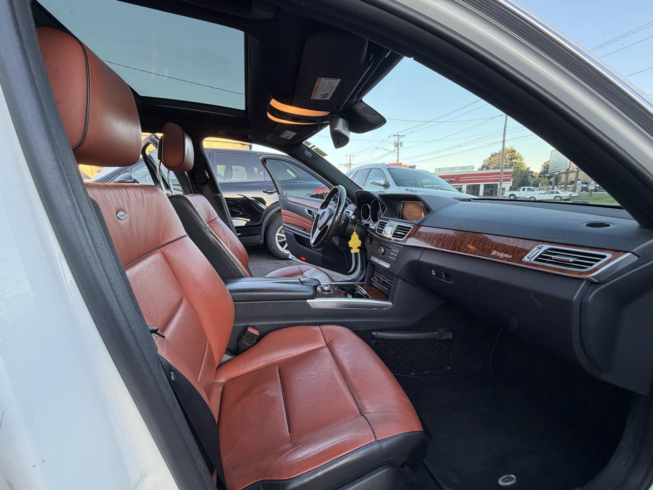 Mercedes-Benz E-Class 4dr Sdn E 350 Luxury 4MATIC 2016