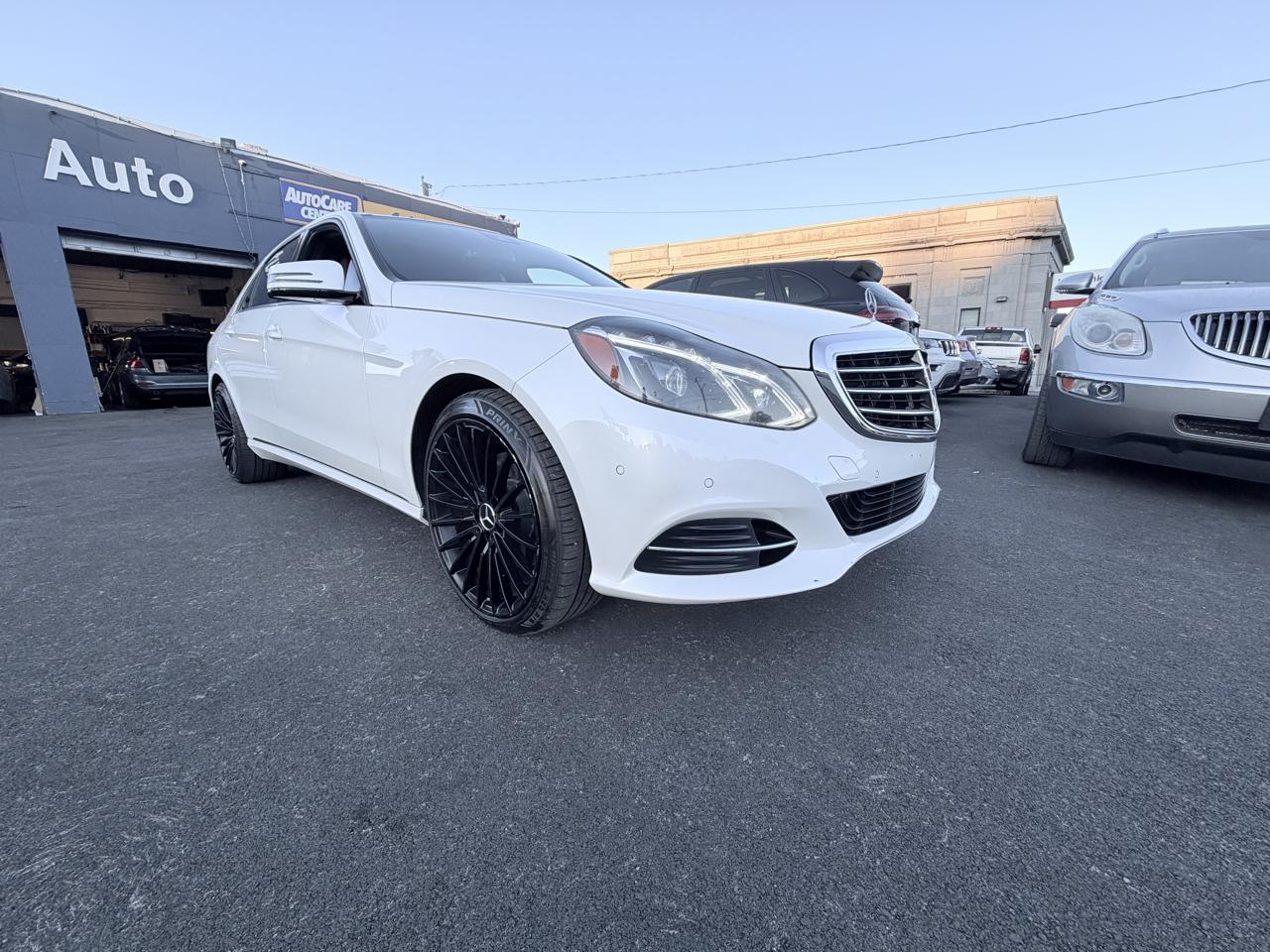 Mercedes-Benz E-Class 4dr Sdn E 350 Luxury 4MATIC 2016