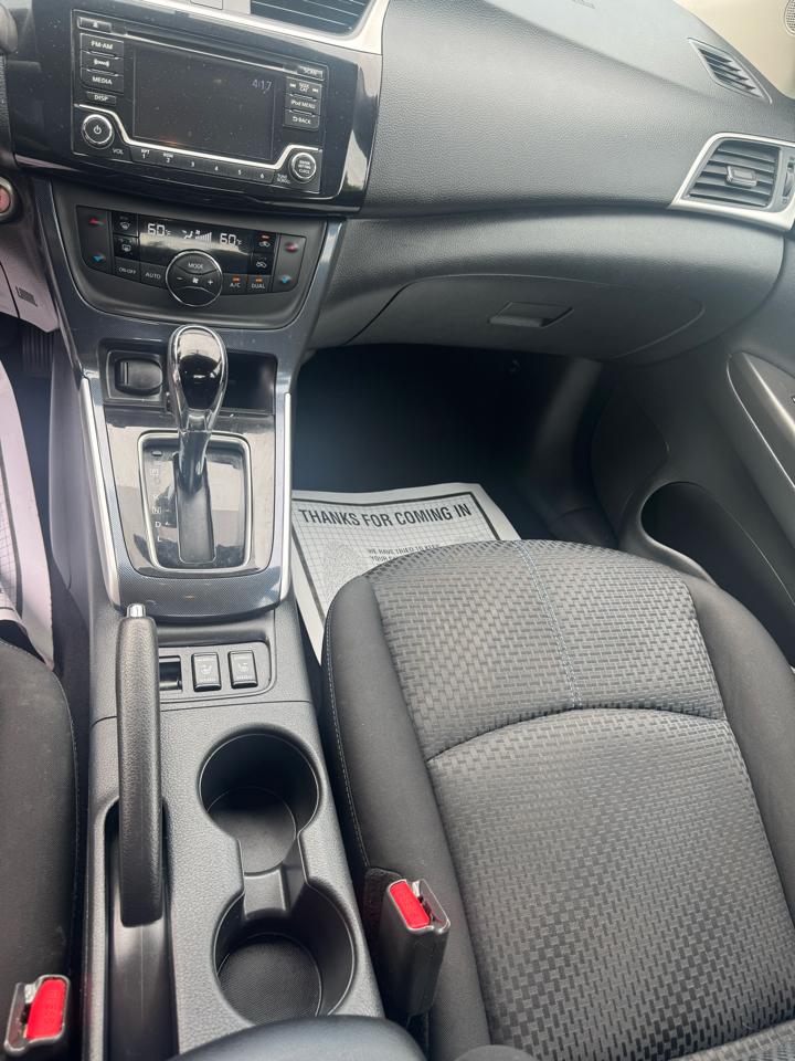 Nissan Sentra  2018