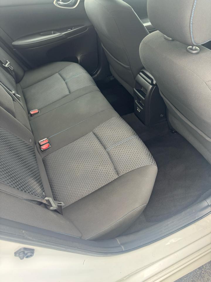Nissan Sentra  2018
