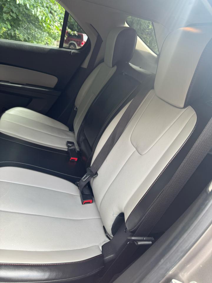 Chevrolet Equinox  2010