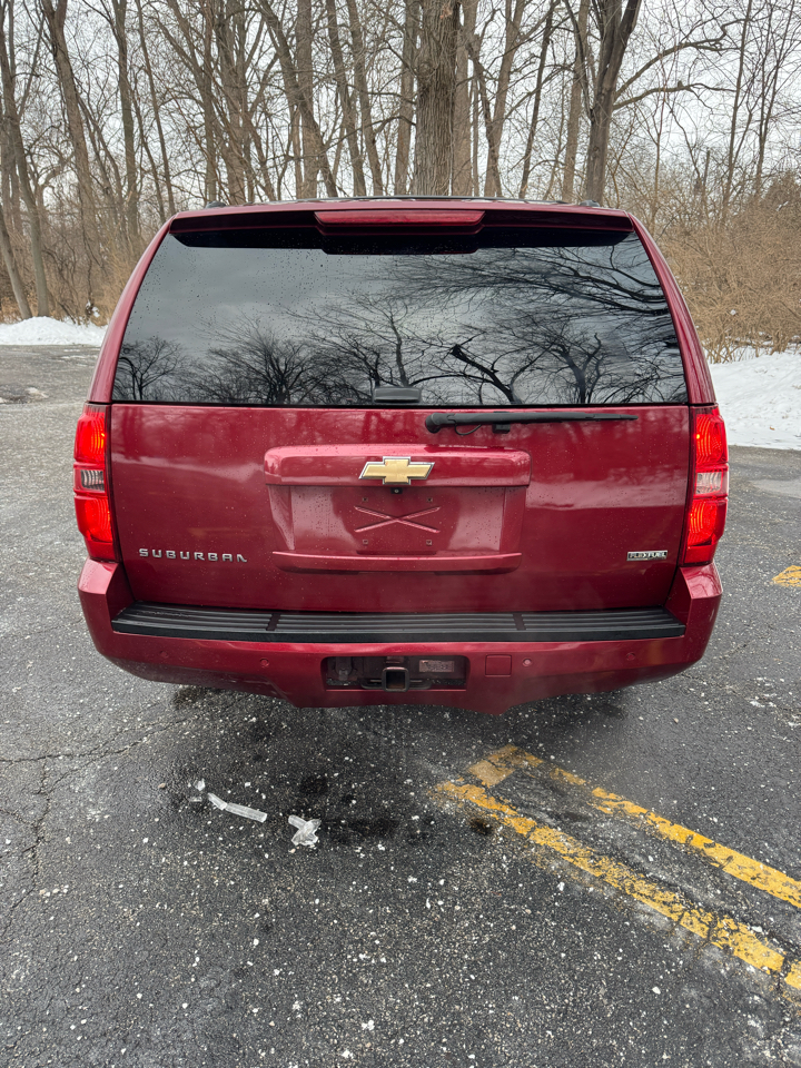 Chevrolet Suburban  2007